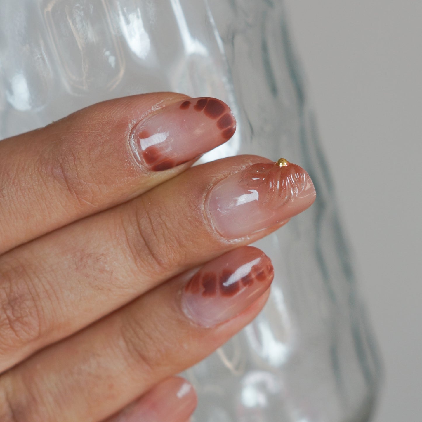 Hazelnut / crystal collection